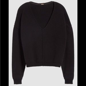 Black free people sweater